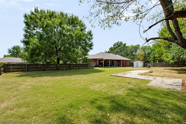 1434 Holly Avenue, Van Buren, AR 72956