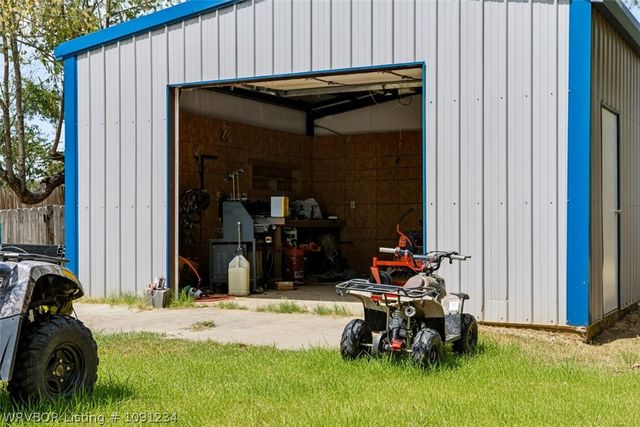 1434 Holly Avenue, Van Buren, AR 72956