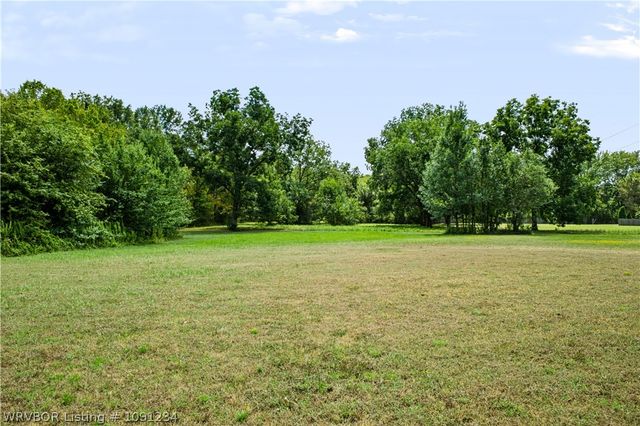 1434 Holly Avenue, Van Buren, AR 72956