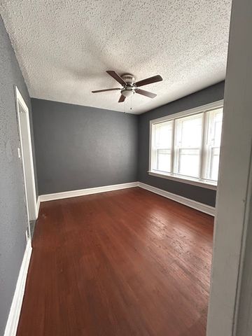 7655 S Yates Boulevard 2410-2, Chicago, IL 60649