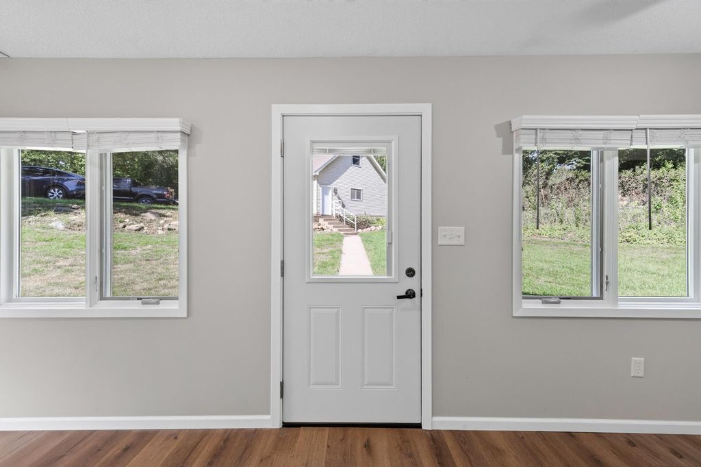 20192 Akin Road, Farmington, MN 55024 — photo 5