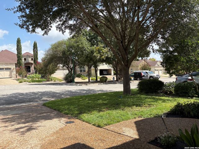 1225 Legacy Dr, New Braunfels, TX 78130