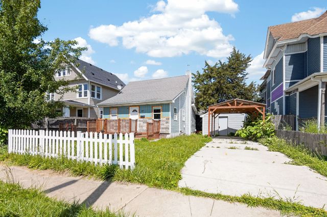 1727 10th Street, Des Moines, IA 50314