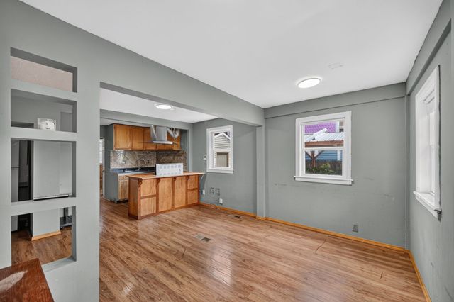 1727 10th Street, Des Moines, IA 50314