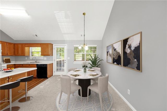 1090 Drawbridge Drive, Riverdale, GA 30296