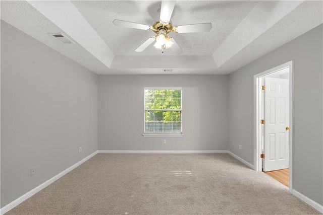 1090 Drawbridge Drive, Riverdale, GA 30296
