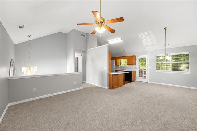 1090 Drawbridge Drive, Riverdale, GA 30296