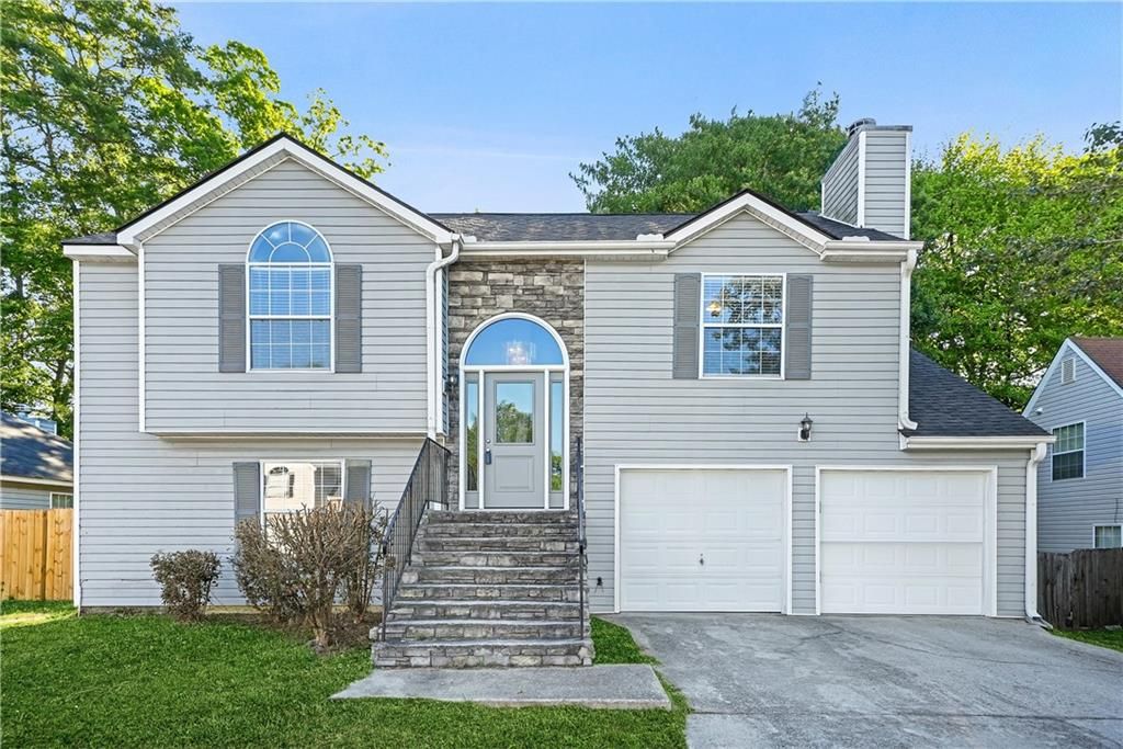 1090 Drawbridge Drive, Riverdale, GA 30296