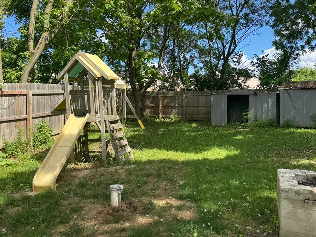 2907 W Il Route 120 Road, Mchenry, IL 60051