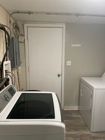 2907 W Il Route 120 Road, Mchenry, IL 60051