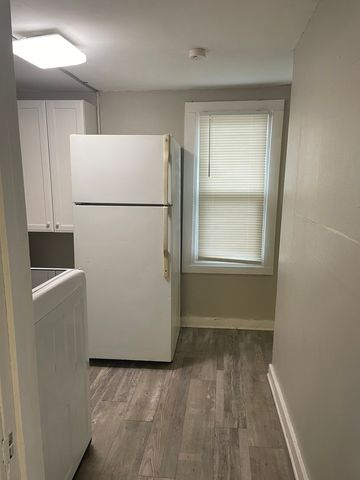 2907 W Il Route 120 Road, Mchenry, IL 60051