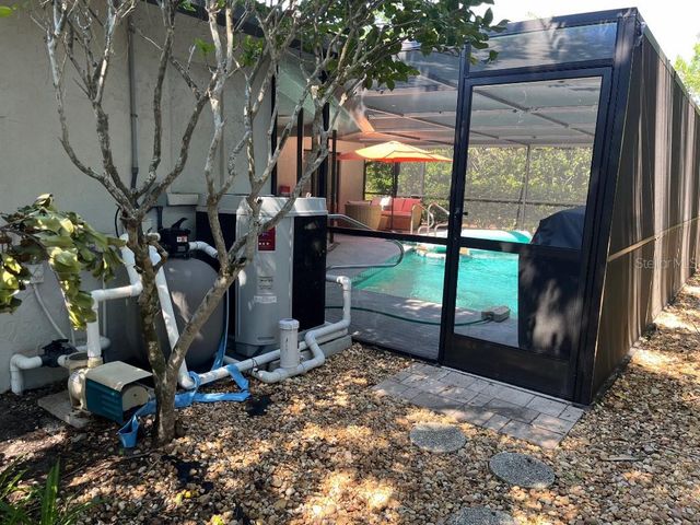 1909 DEANCROFT ROAD, Sarasota, FL 34235