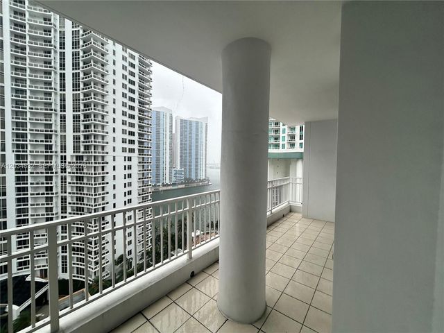 801 Brickell Key Boulevard 1710, Miami, FL 33131