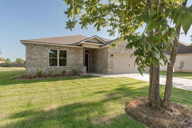217 Farmland Circle, Perry, GA 31069