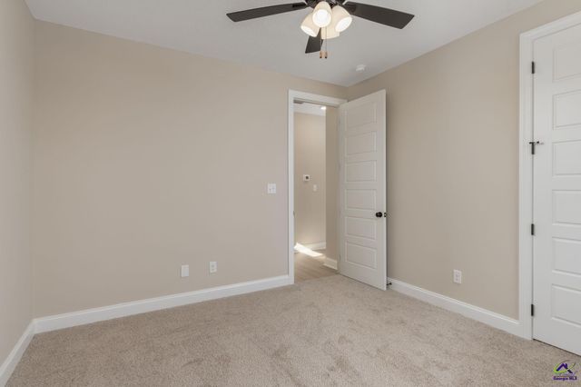 217 Farmland Circle, Perry, GA 31069