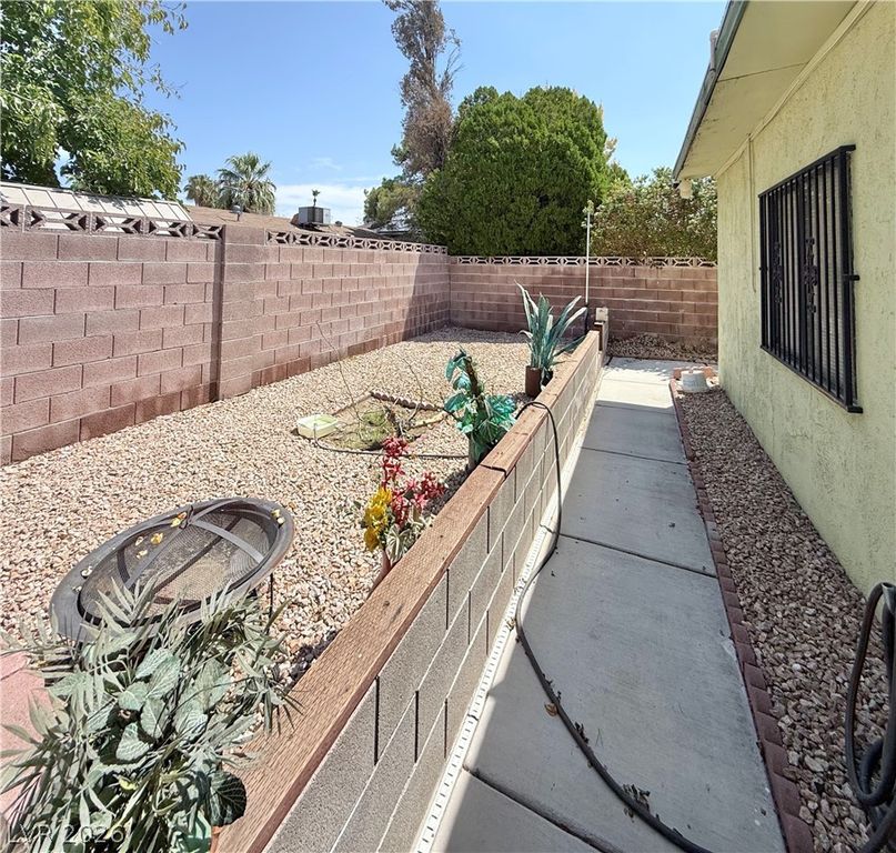3574 Winner Drive, Las Vegas, NV 89120 — photo 5