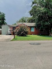 167 Travia Avenue, Biloxi, MS 39531