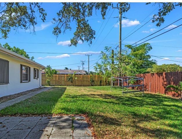 1304 SE 2nd Avenue, Deerfield Beach, FL 33441