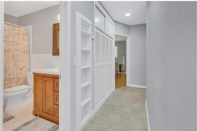 1304 SE 2nd Avenue, Deerfield Beach, FL 33441