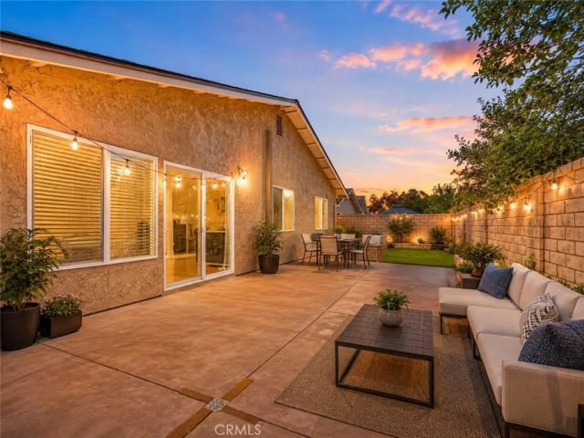 25790 Parada, Valencia, CA 91355