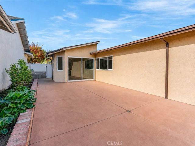 25790 Parada, Valencia, CA 91355