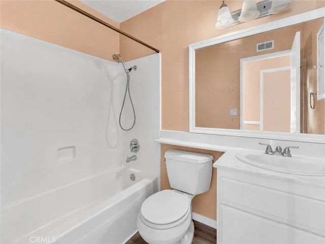 25790 Parada, Valencia, CA 91355
