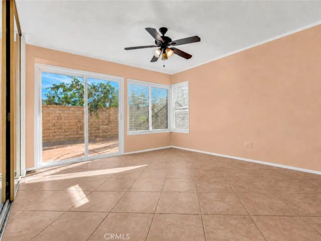 25790 Parada, Valencia, CA 91355