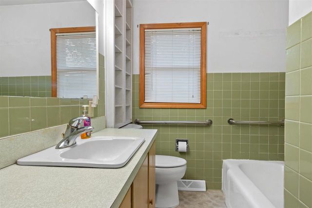 1911 2ND STREET NORTH, Wisconsin Rapids, WI 54494