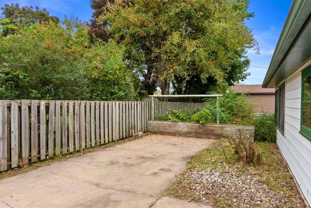 1911 2ND STREET NORTH, Wisconsin Rapids, WI 54494