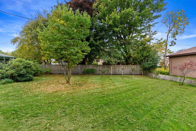 1911 2ND STREET NORTH, Wisconsin Rapids, WI 54494