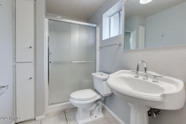 1722 E BROADMOR Drive, Tempe, AZ 85282