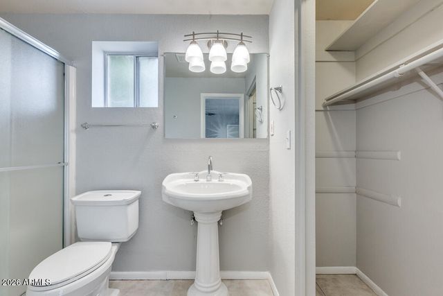 1722 E BROADMOR Drive, Tempe, AZ 85282