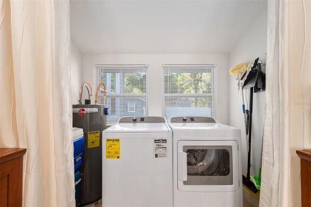 503 NE 1ST STREET, Chiefland, FL 32626