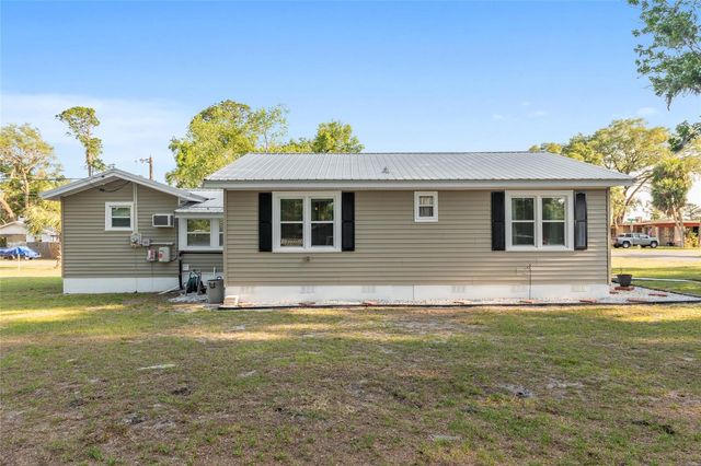 503 NE 1ST STREET, Chiefland, FL 32626