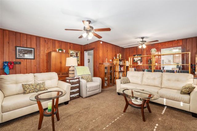 503 NE 1ST STREET, Chiefland, FL 32626