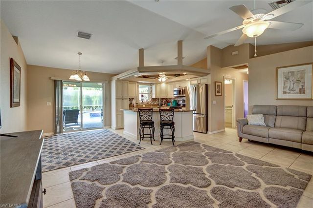 1100 NE 15th ST, Cape Coral, FL 33909