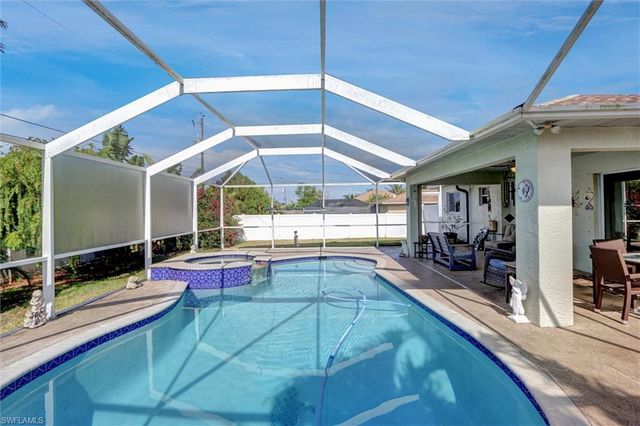 1100 NE 15th ST, Cape Coral, FL 33909