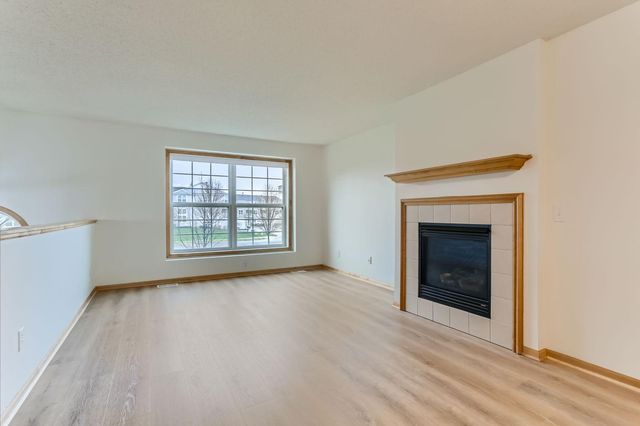 15150 Fanning Drive N, Hugo, MN 55038