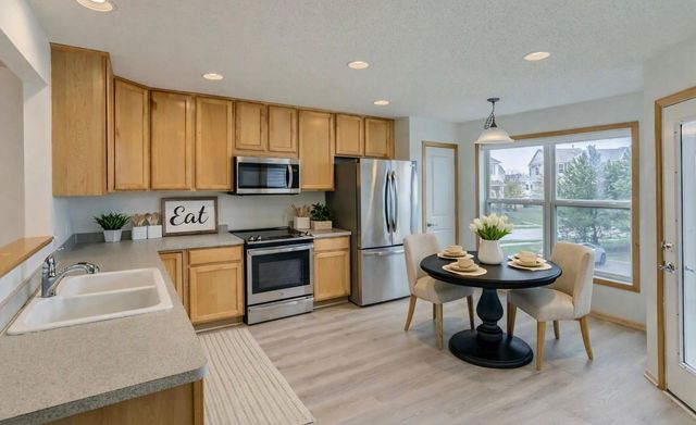 15150 Fanning Drive N, Hugo, MN 55038