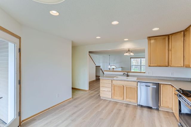 15150 Fanning Drive N, Hugo, MN 55038