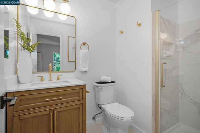 2840 Royal Ann Ln, Concord, CA 94518