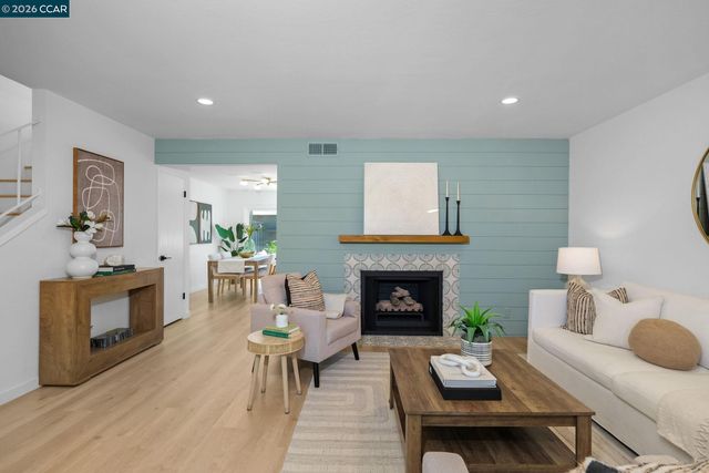 2840 Royal Ann Ln, Concord, CA 94518