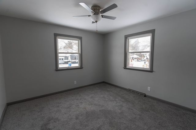 230 Rae Ave, Mansfield, OH 44903