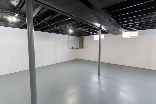 230 Rae Ave, Mansfield, OH 44903