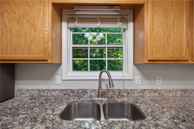 9917 Silver Leaf Court, Douglasville, GA 30135