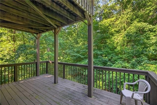 9917 Silver Leaf Court, Douglasville, GA 30135