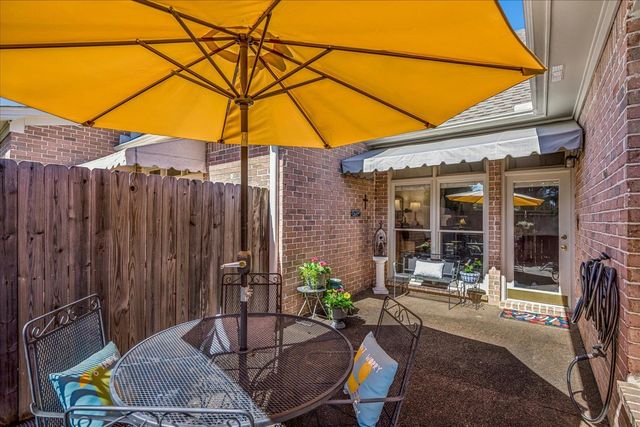 1727 VILLAGE RIDGE RD, Collierville, TN 38017