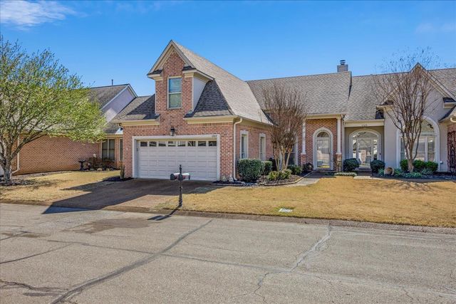 1727 VILLAGE RIDGE RD, Collierville, TN 38017