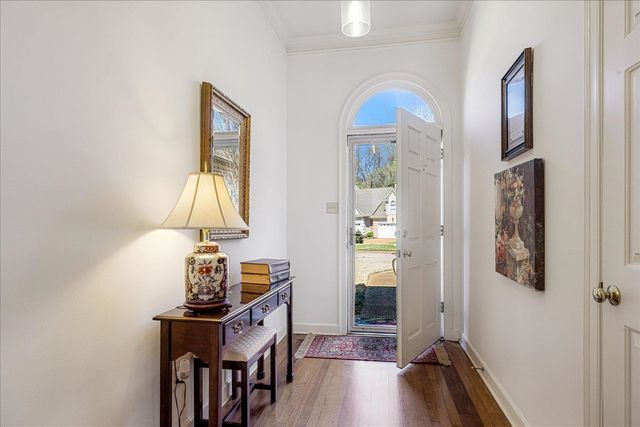 1727 VILLAGE RIDGE RD, Collierville, TN 38017