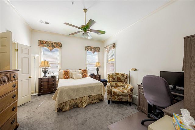 1727 VILLAGE RIDGE RD, Collierville, TN 38017